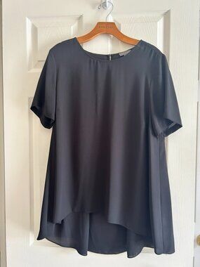 Vince Camuto HIgh/Low Flutter Sleeve Top